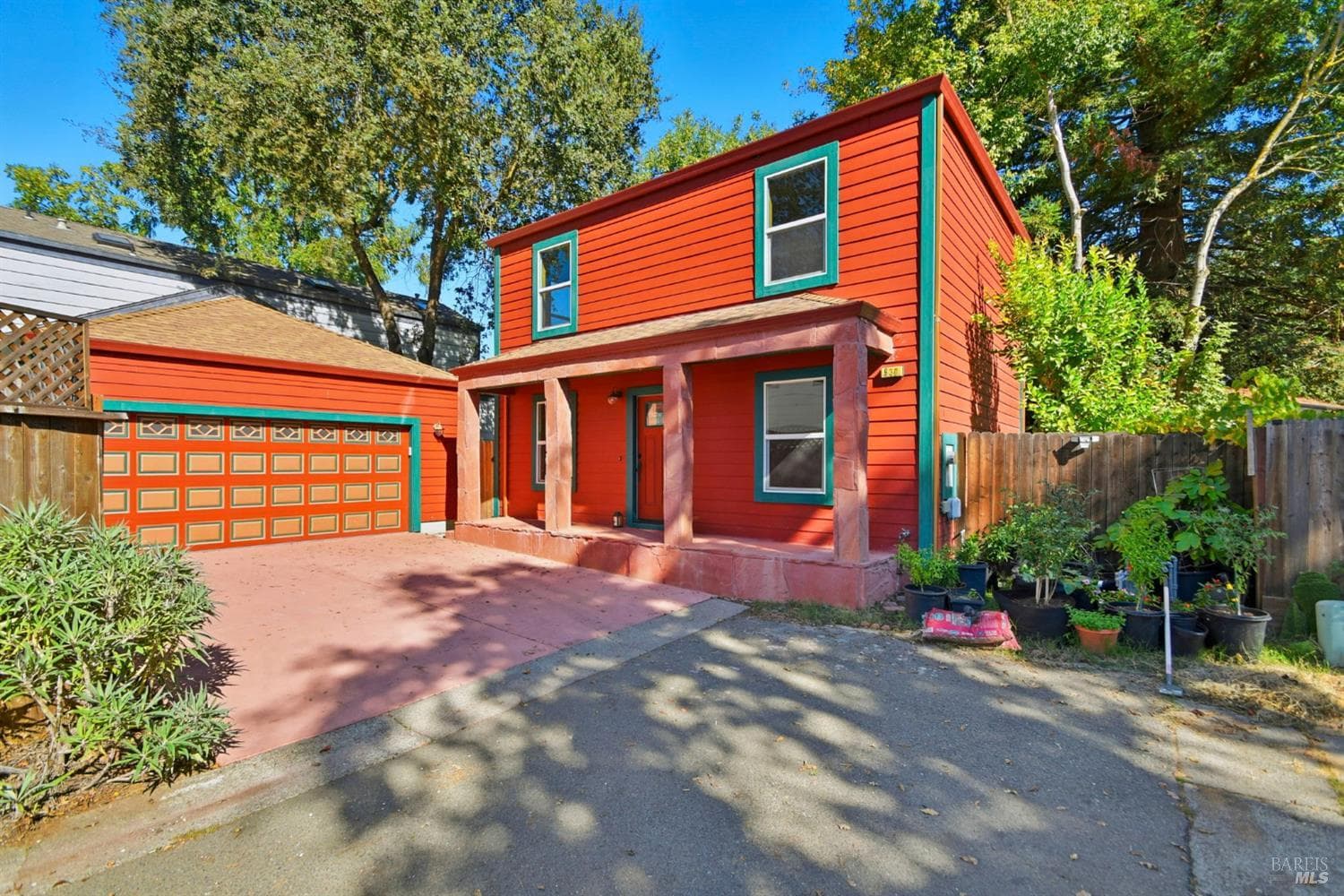 930 Kingwood Street, Santa Rosa California — 3-Bed Single Family Residence