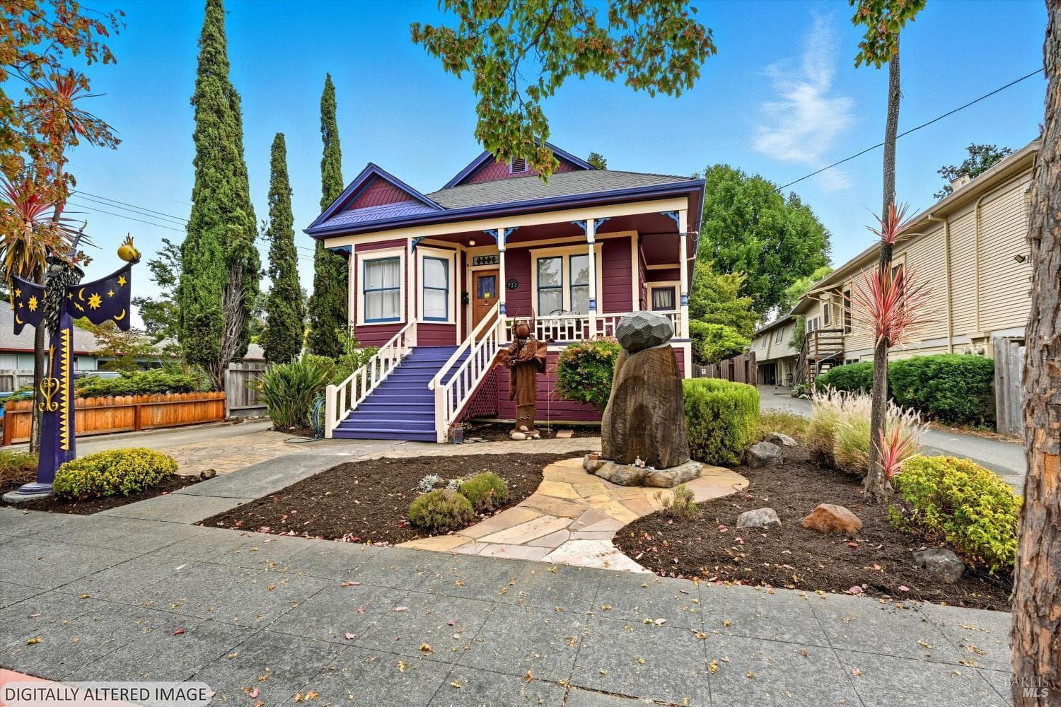 722 Beaver Street, Santa Rosa California — 3-Bed Single Family Residence