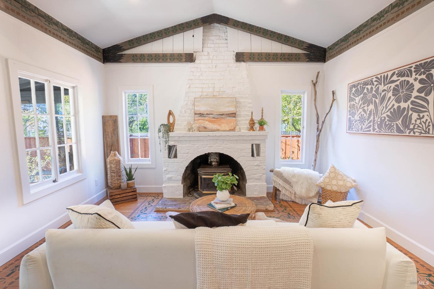 17495 Orchard Avenue, Guerneville California — Single Family Residence